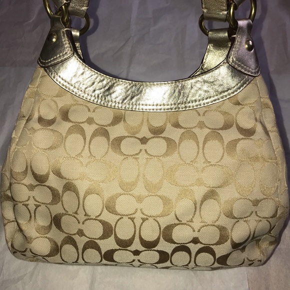 Coach Lynn Buckle Signature Hobo Shoulder Bag - Picture 4 of 8